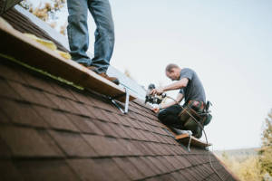 Local Roofers in Kloten, ND